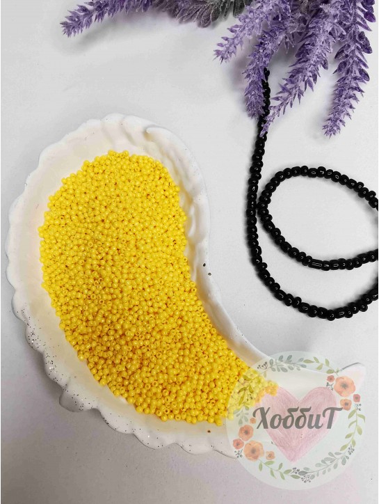 Бисер 13/0 класс А, калиброванный Чехия (желтый матовый)